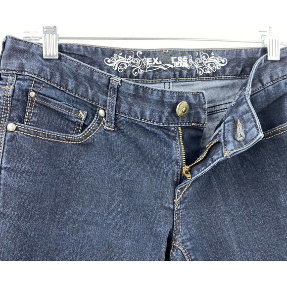 Express Jeans Stella Regular Fit Low Rise Bootcut - Picture 4 of 10